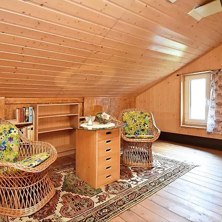 Vintage Holiday Home With Private Garden In Grossropperhausen Prázdninový dům