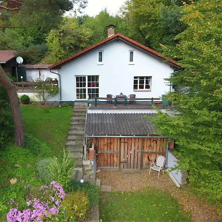 Vintage Holiday Home With Private Garden In Grossropperhausen Prázdninový dům Frielendorf